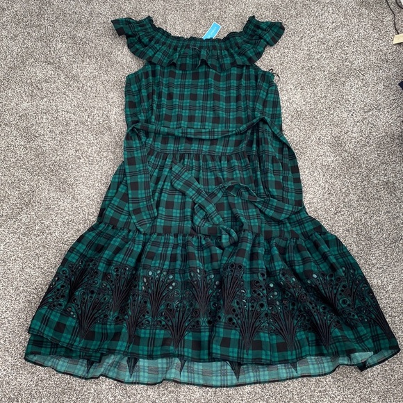 Draper James Off the Shoulder Tie Waist Dress in Angie Plaid - Picture 7 of 7